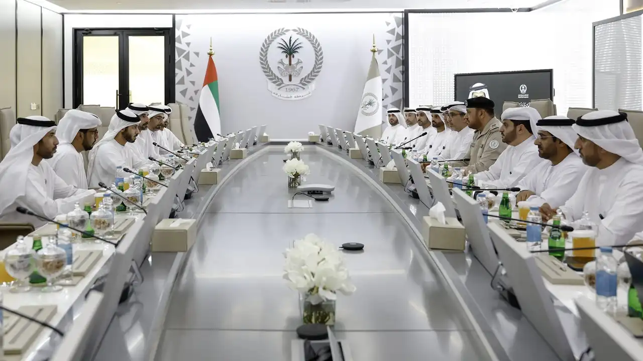 زايد بن حمد يستعرض إنجازات شرطة الشارقة في محاربة المخدرات